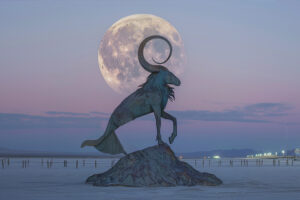 Manifest Your Dreams: Full Strawberry Moon in Capricorn